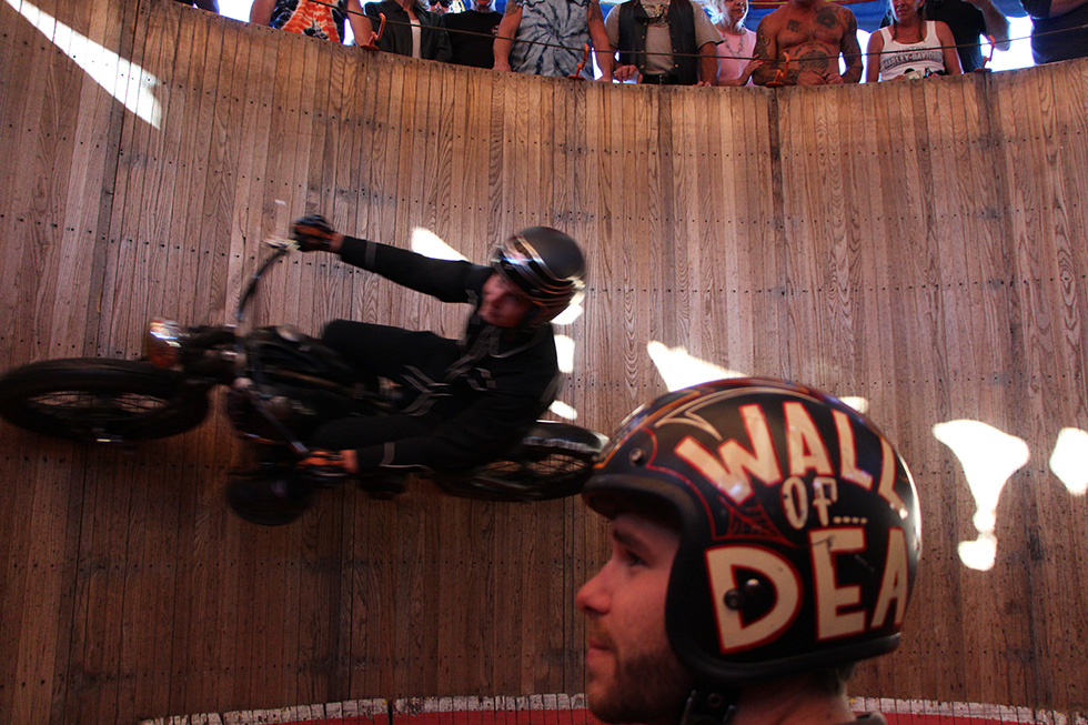 Wall of Death, Ives Brothers